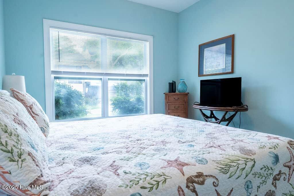 100546949 | Photo 22