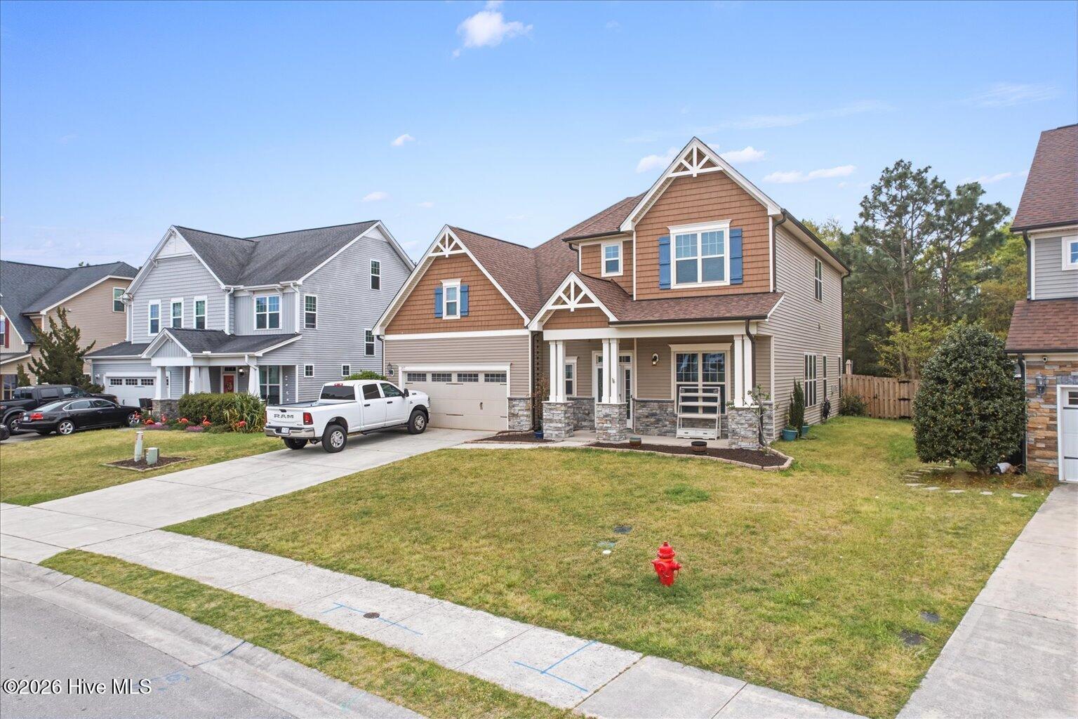 100565930 | Photo 47