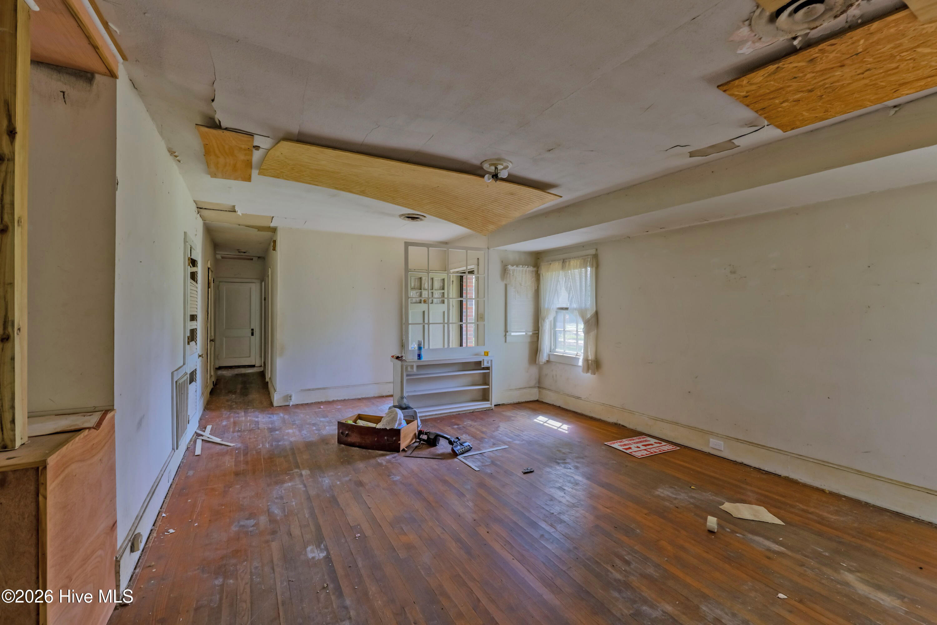 221 E Main Street, Rose Hill, NC 28458 – photo 7: _K6A0998 (Custom)
