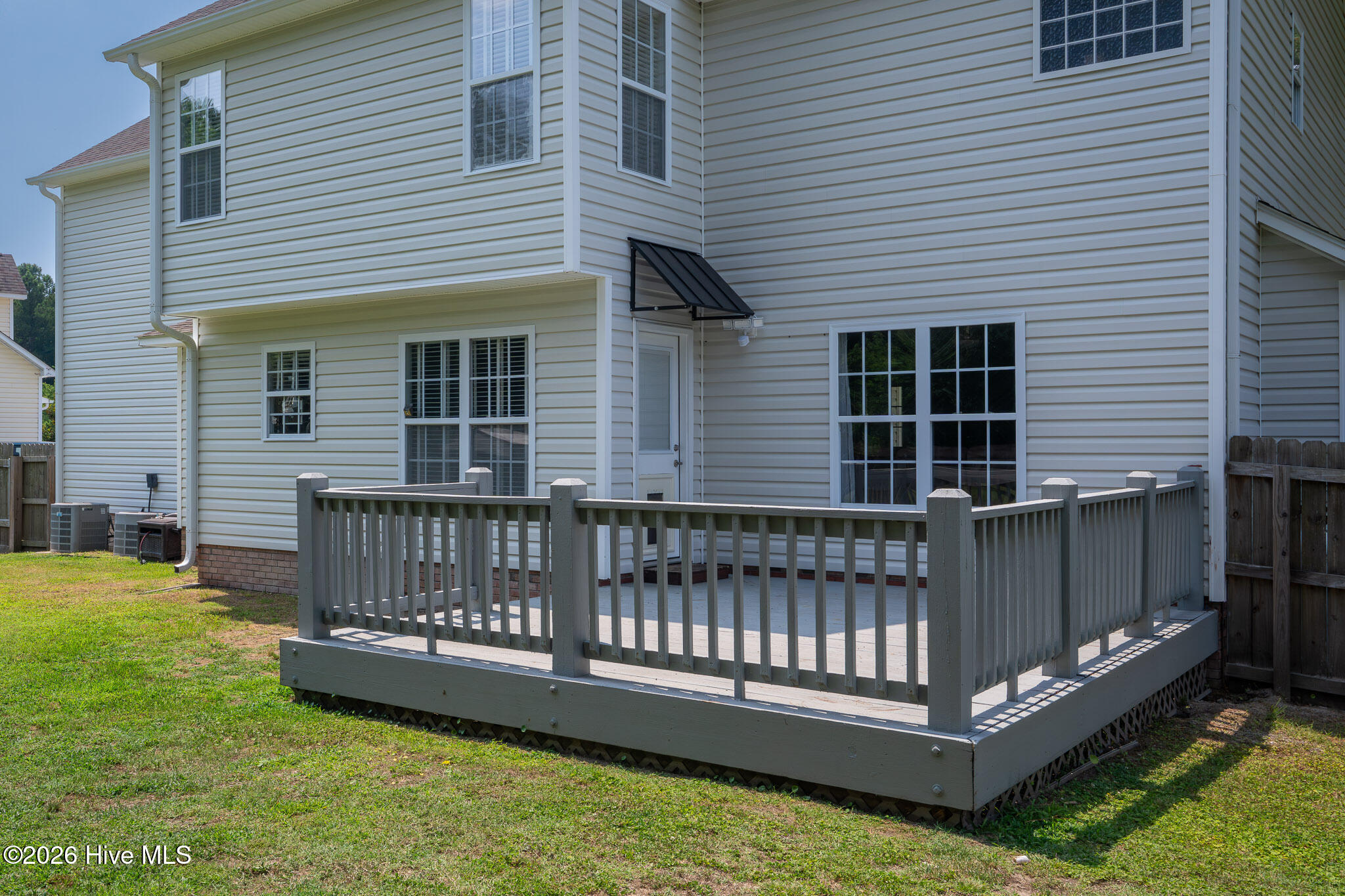 303 E Regent Court,Jacksonville