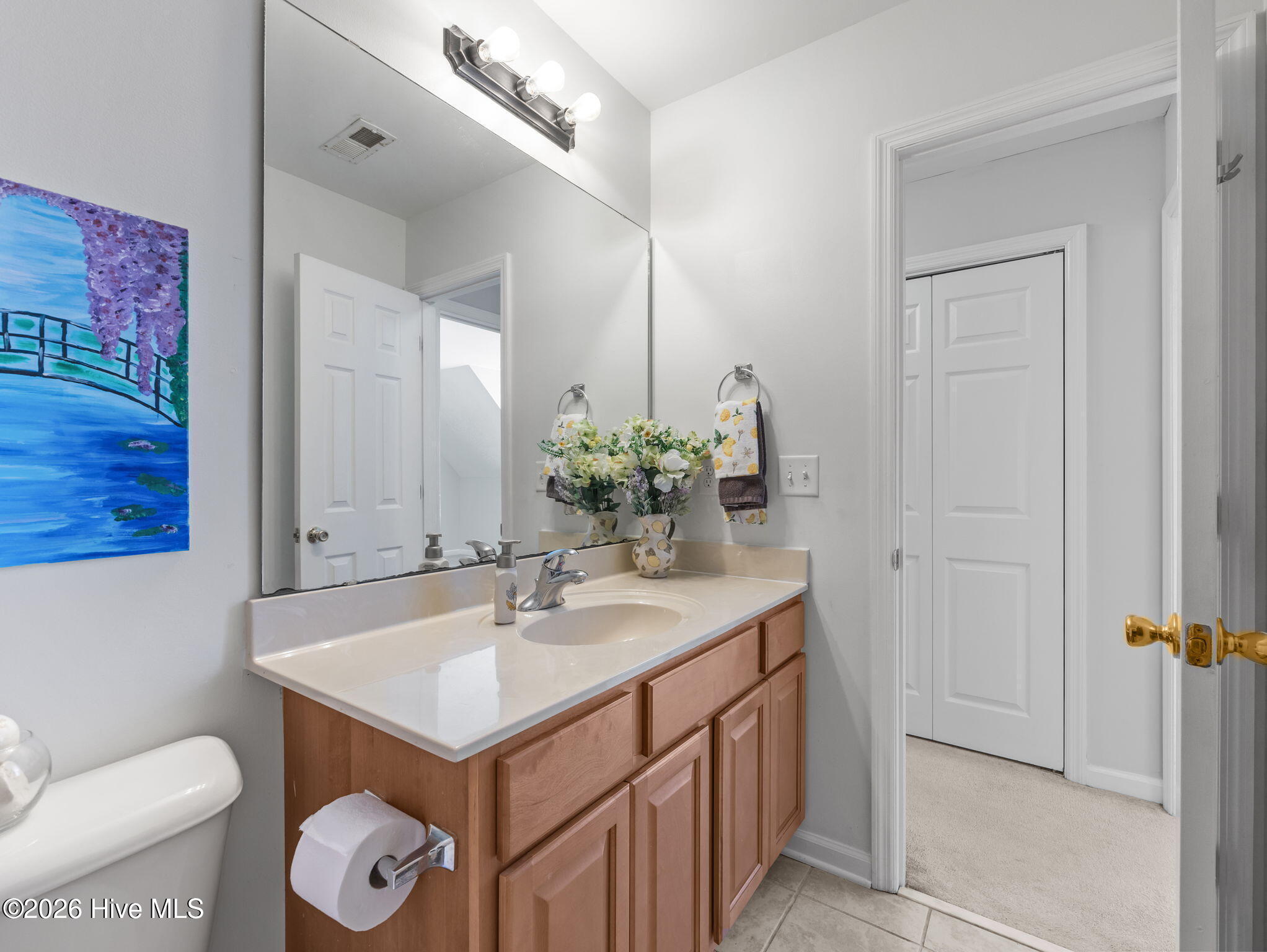 100562601 | Photo 34