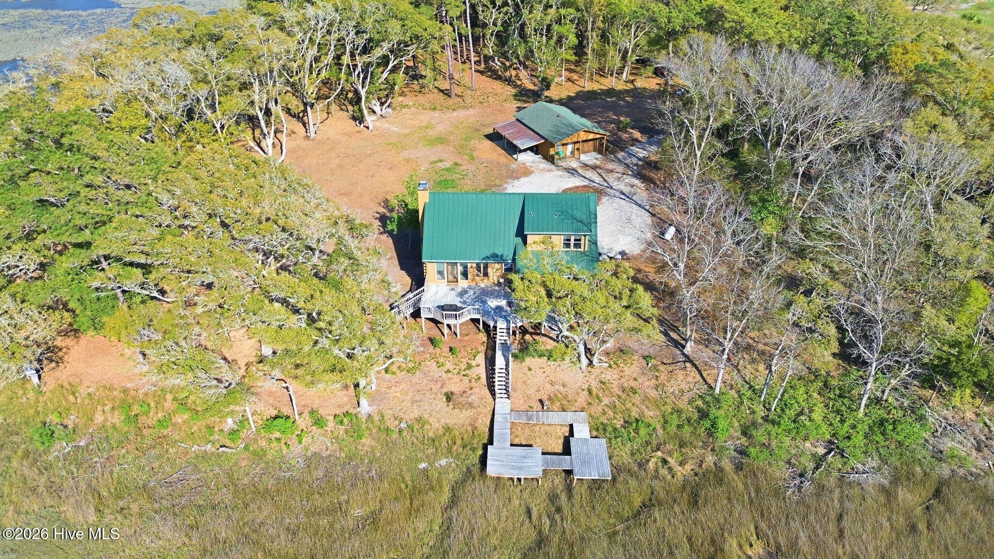 100565055 | Photo 71