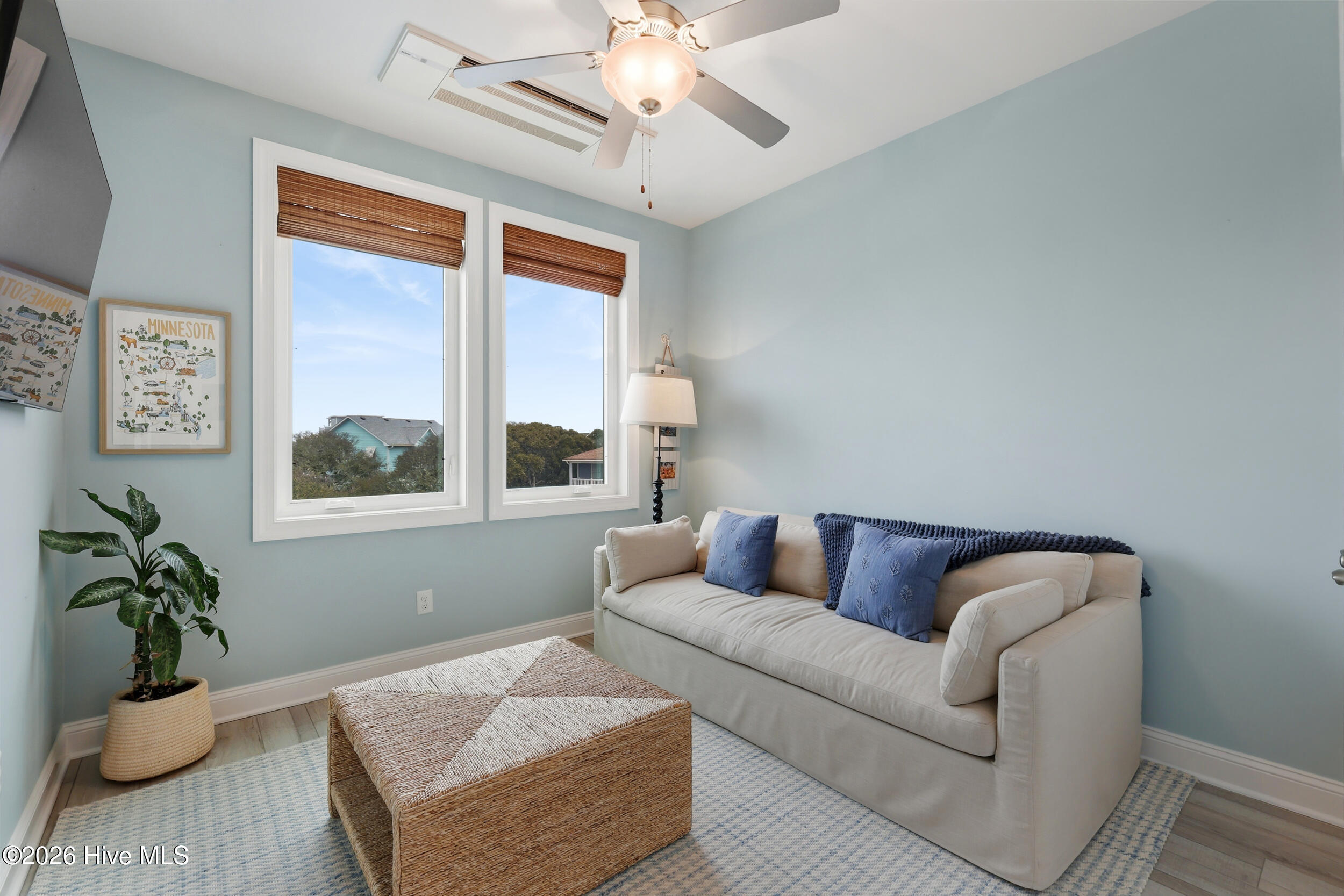 100552984 | Photo 27