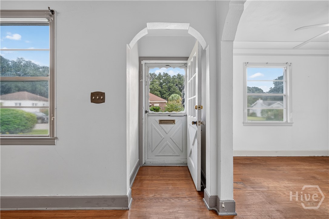 Photo 3 of Single family home for sale at 38th E Street, Savannah, GA 31401 | MLS# SA366044 | Listing updated on 2026-10-08
