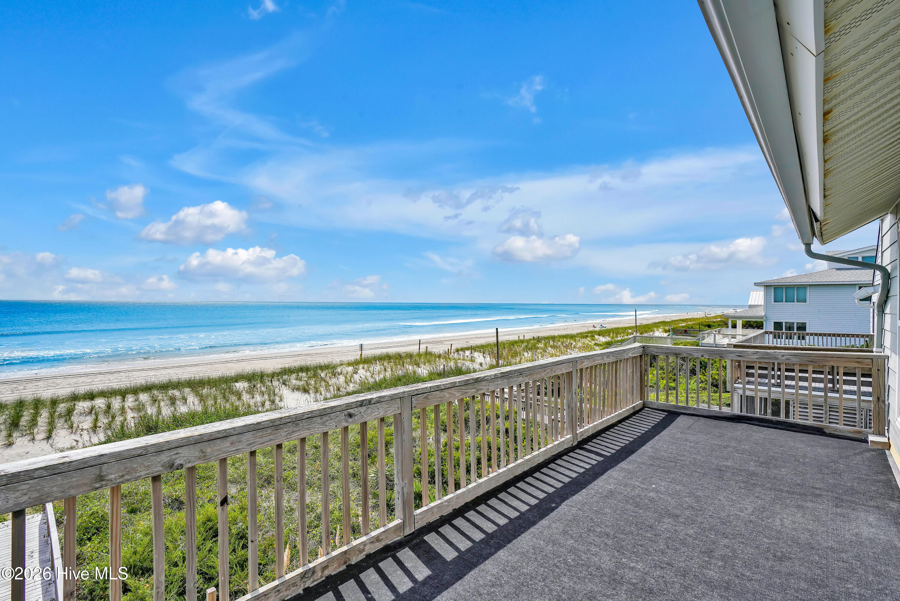 100554834 | Photo 29