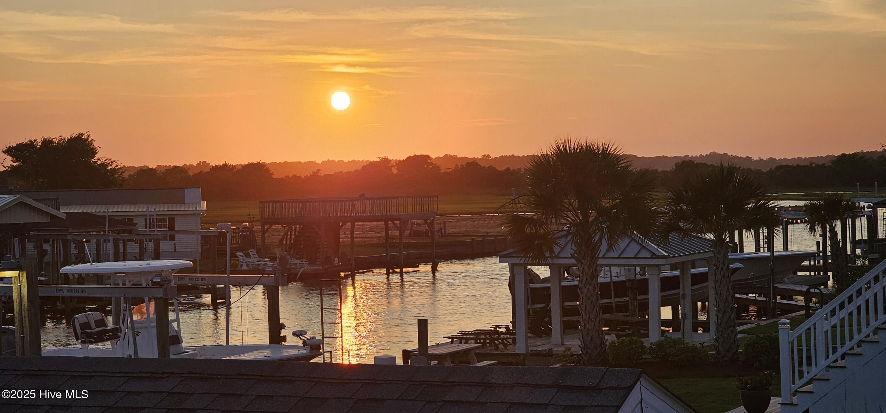 100517491 | Photo 11