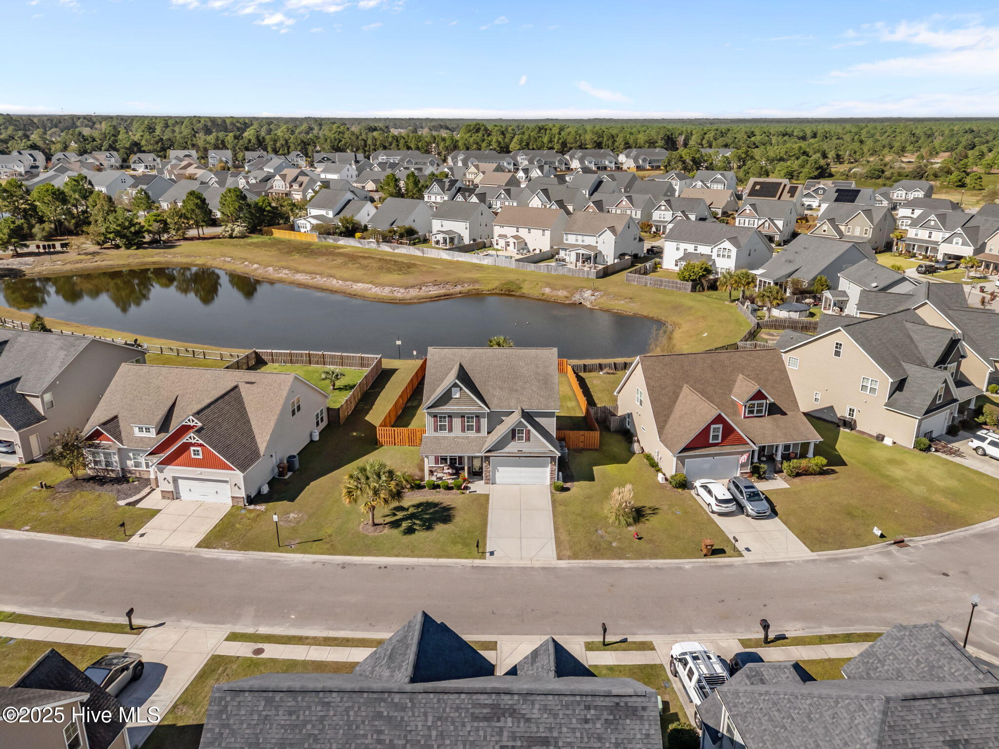 100537762 | Photo 49