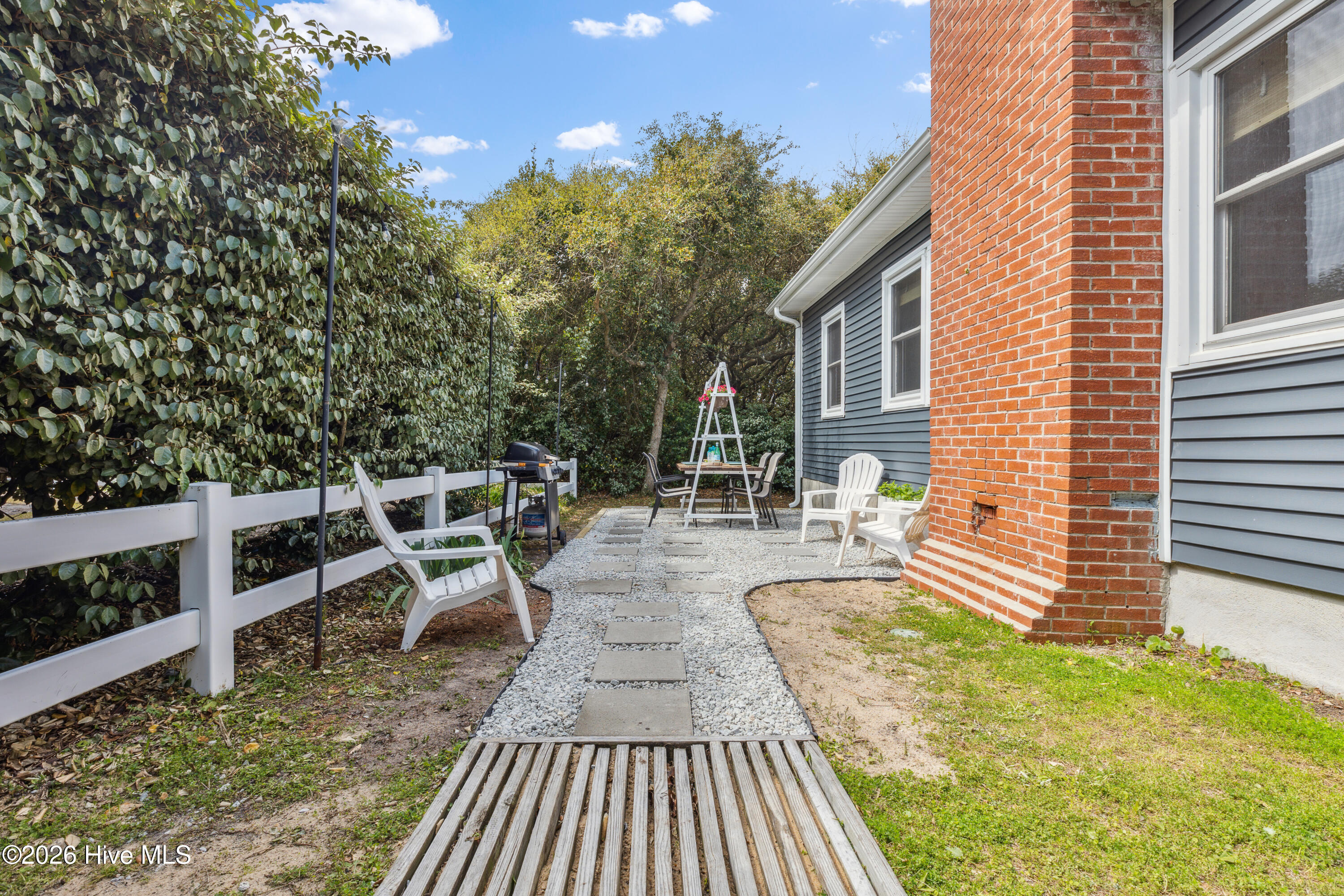 GI - 1122 S Topsail Dr - Rental-86