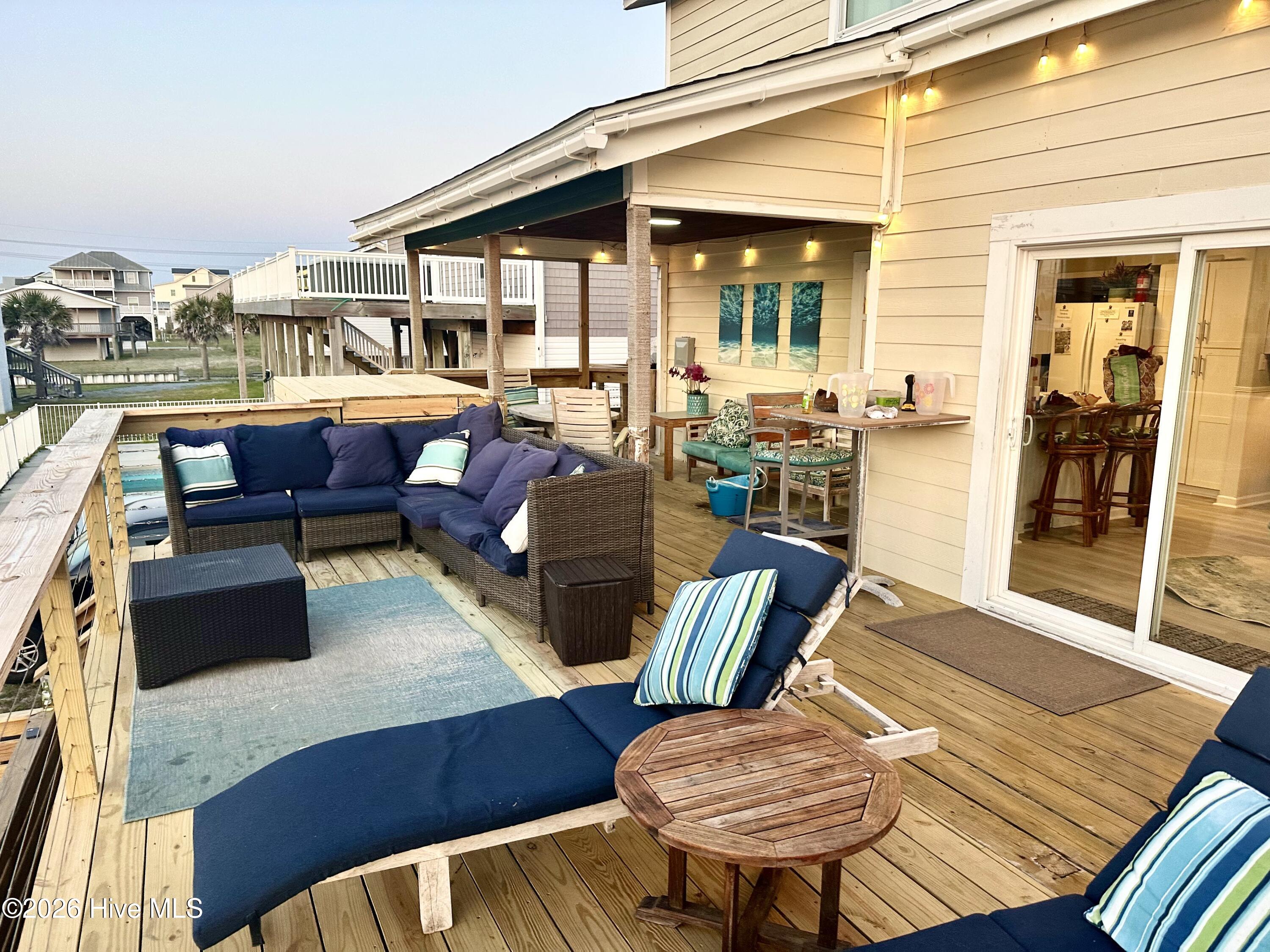 100550124 | Photo 35