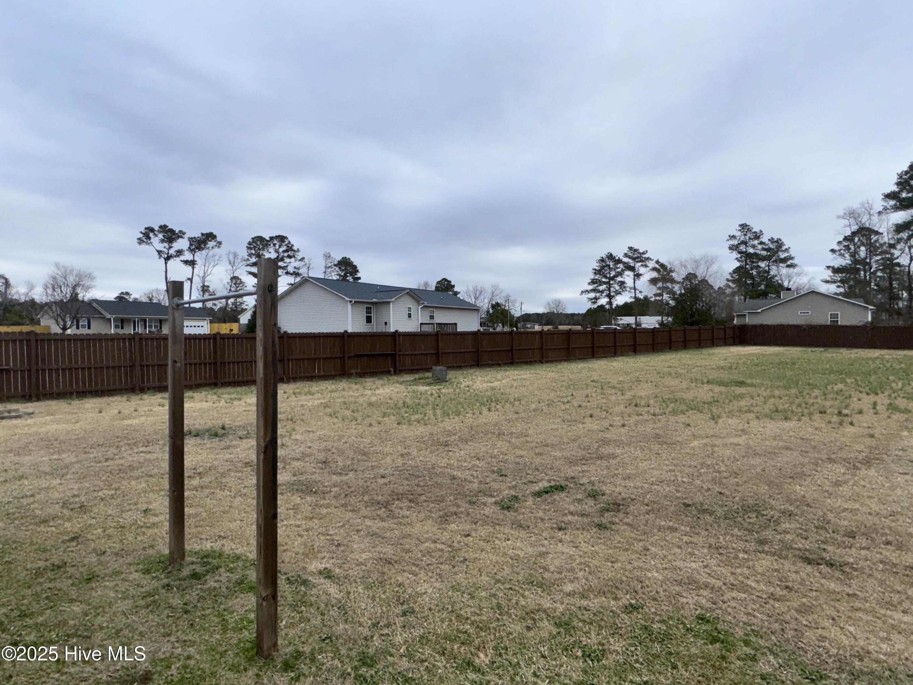 100566891 | Photo 12