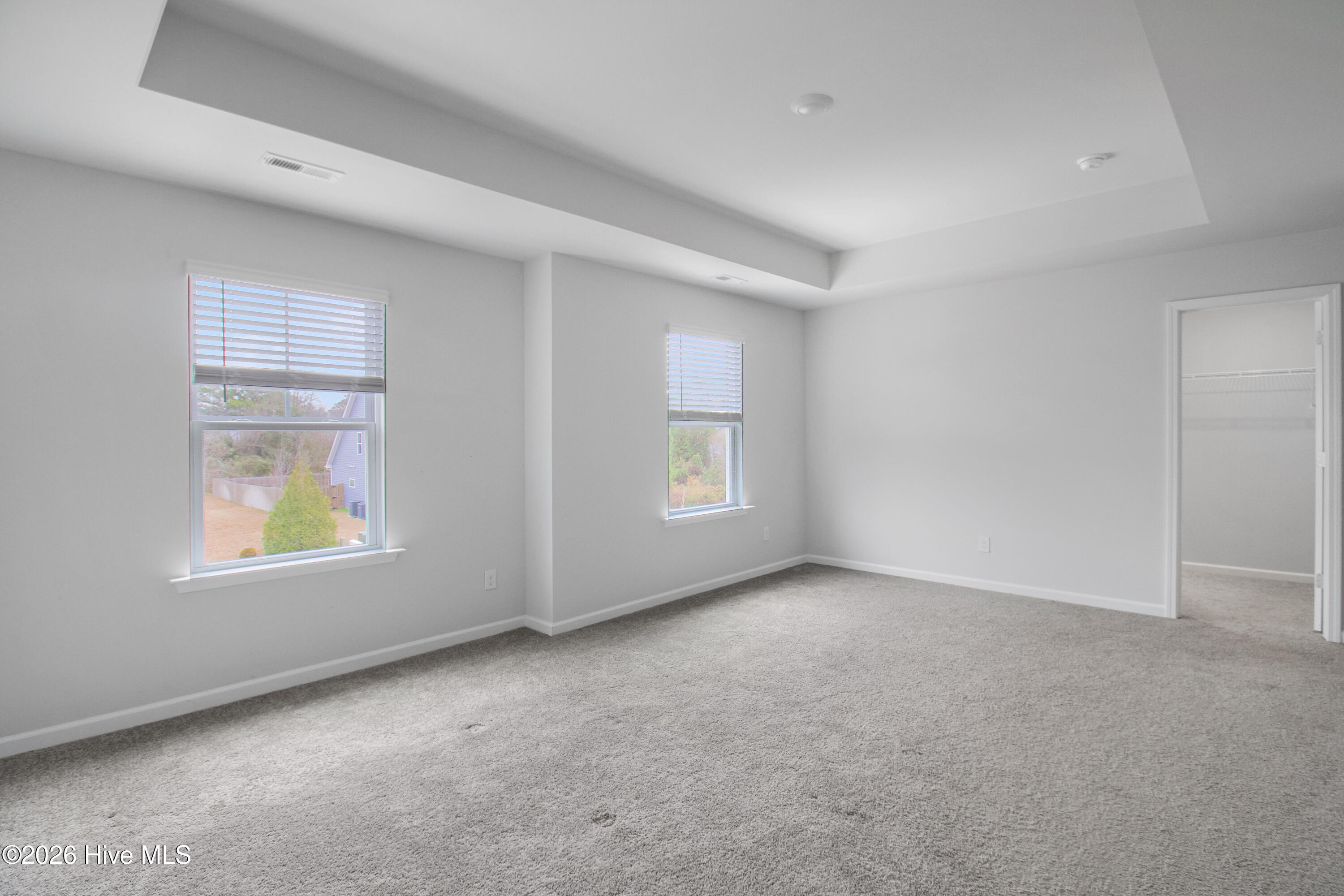 100544791 | Photo 11