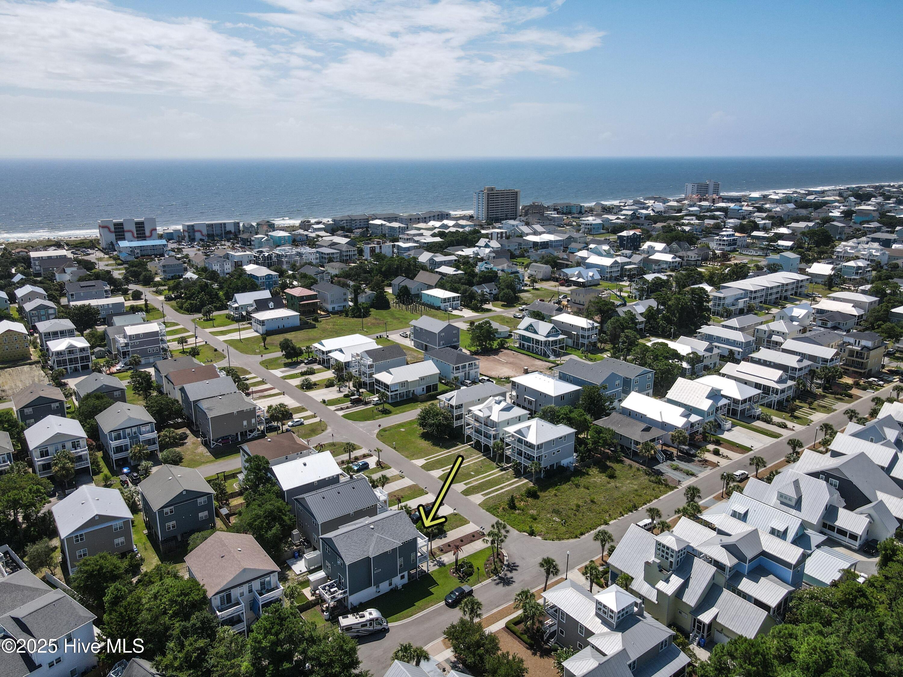 606 Tennessee Avenue Unit 2, Carolina Beach, NC 28428 – photo 4: 1