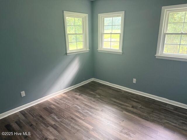 100526026 | Photo 25