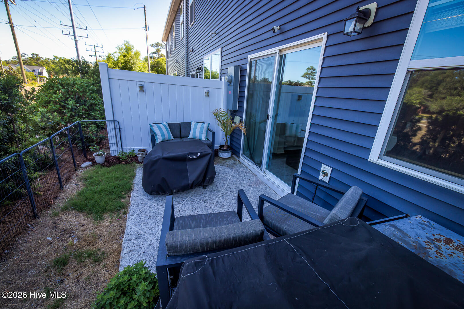 100570599 | Photo 29