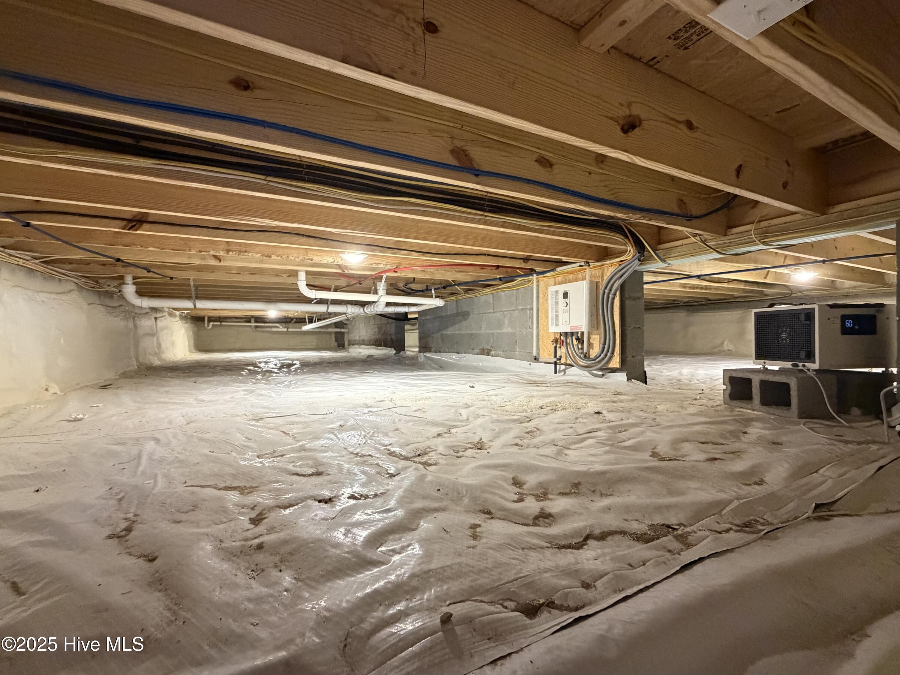 100517938 | Photo 22