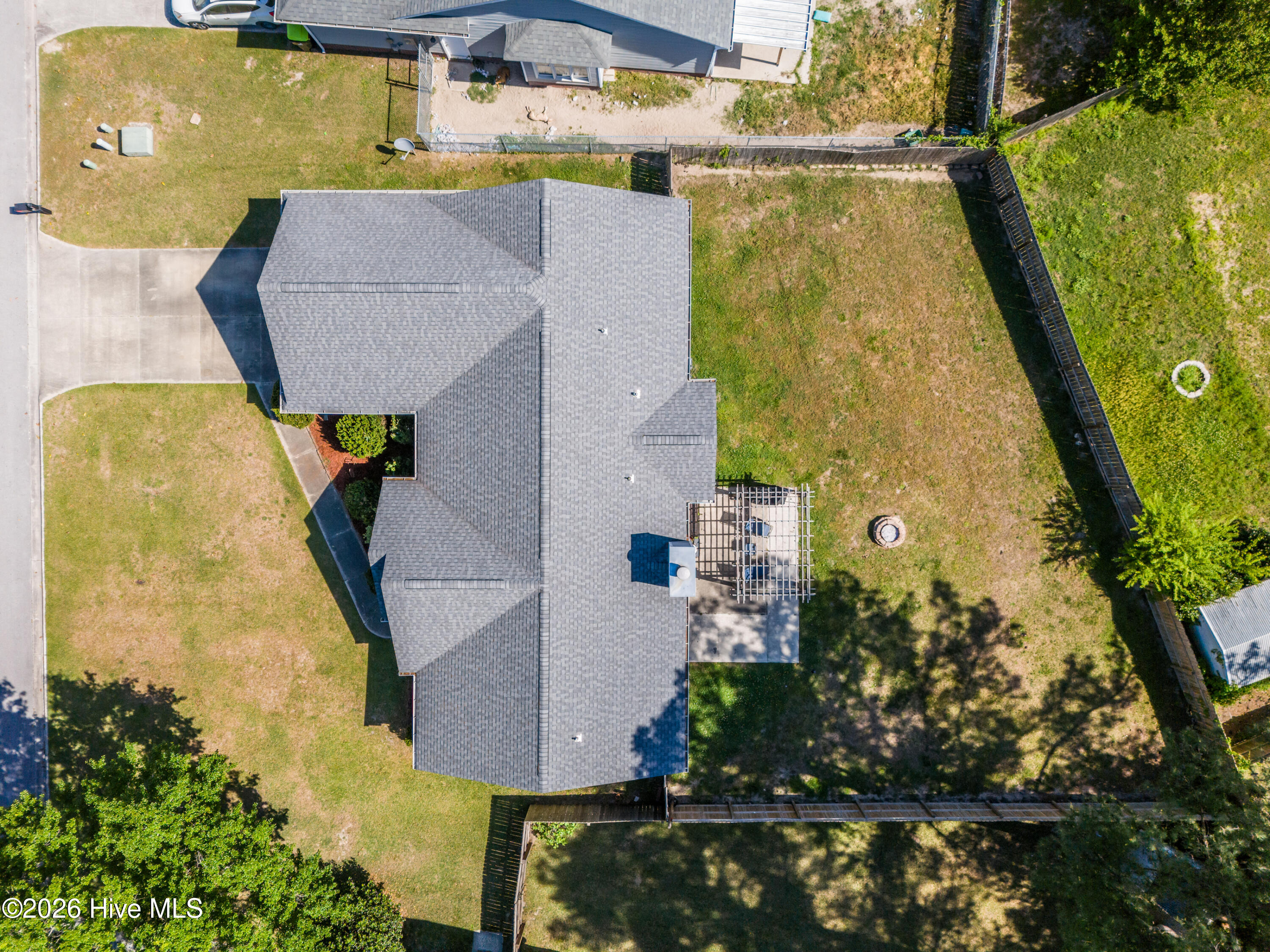 100568979 | Photo 42