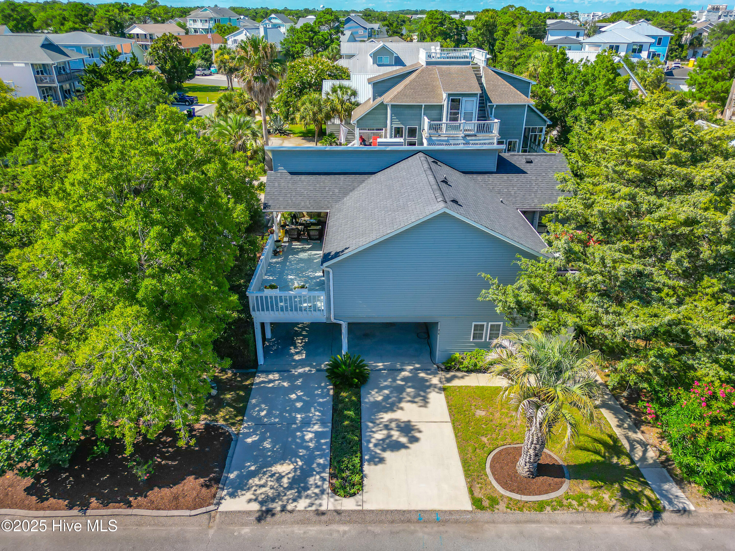 100519287 | Photo 30