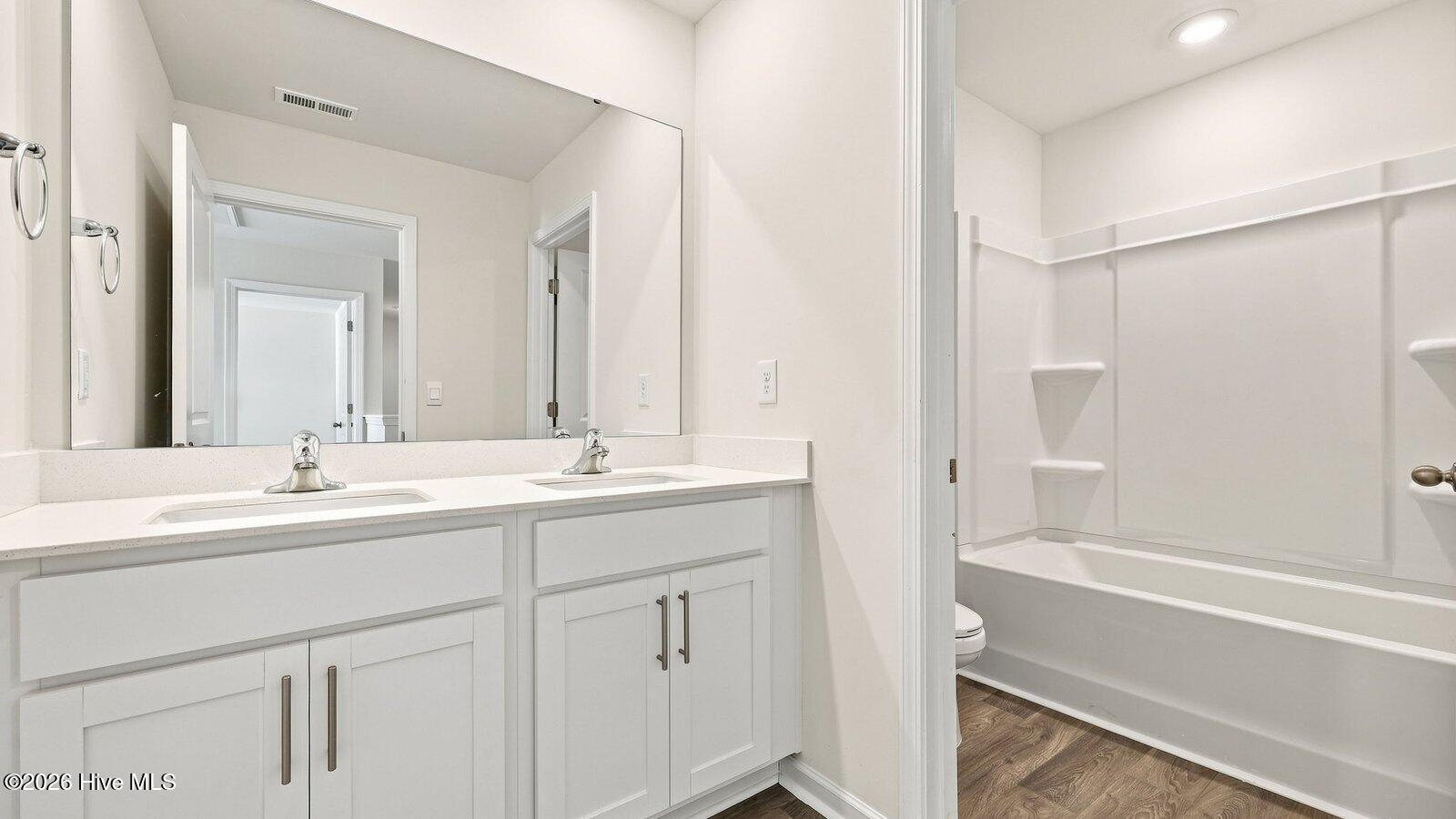 36th image of 2100 Montalvan Dr, Greenville, NC 27834 | MLS# 100582103