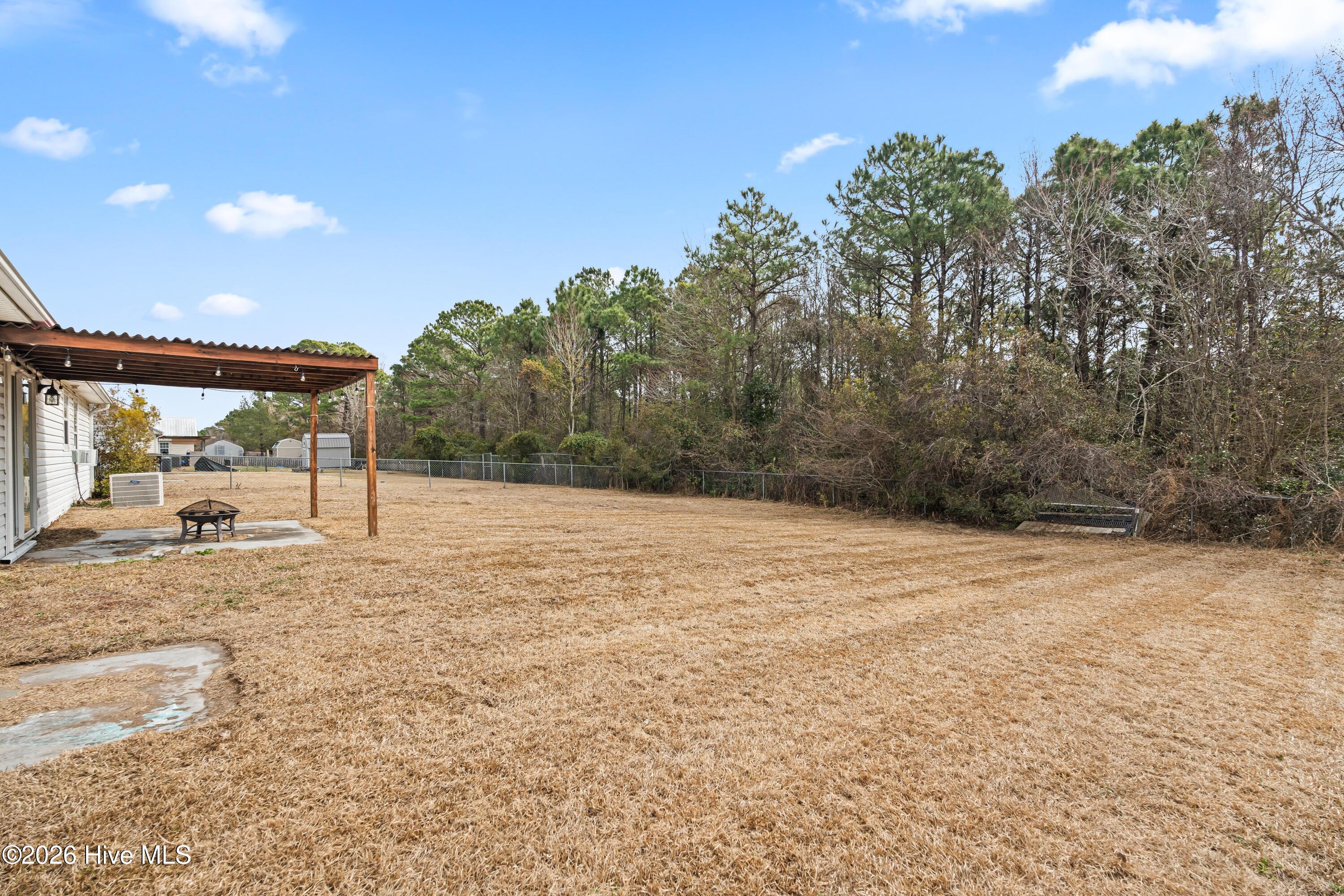 100558142 | Photo 17