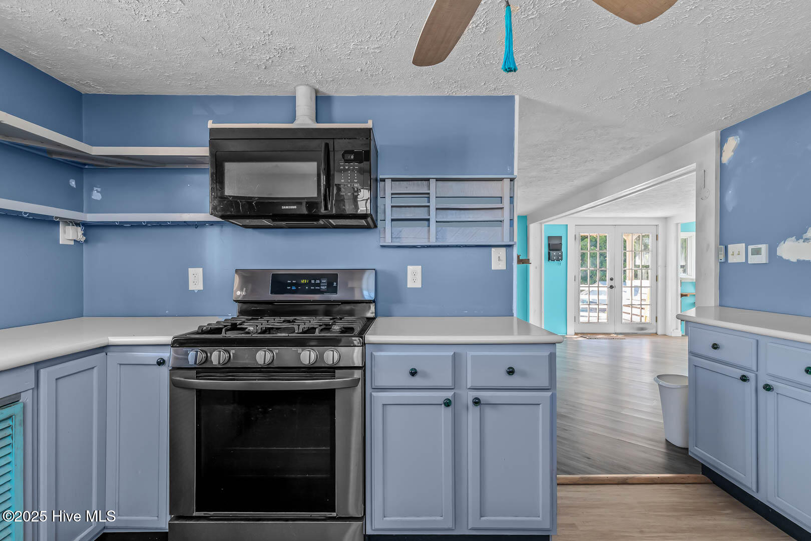 100538071 | Photo 23