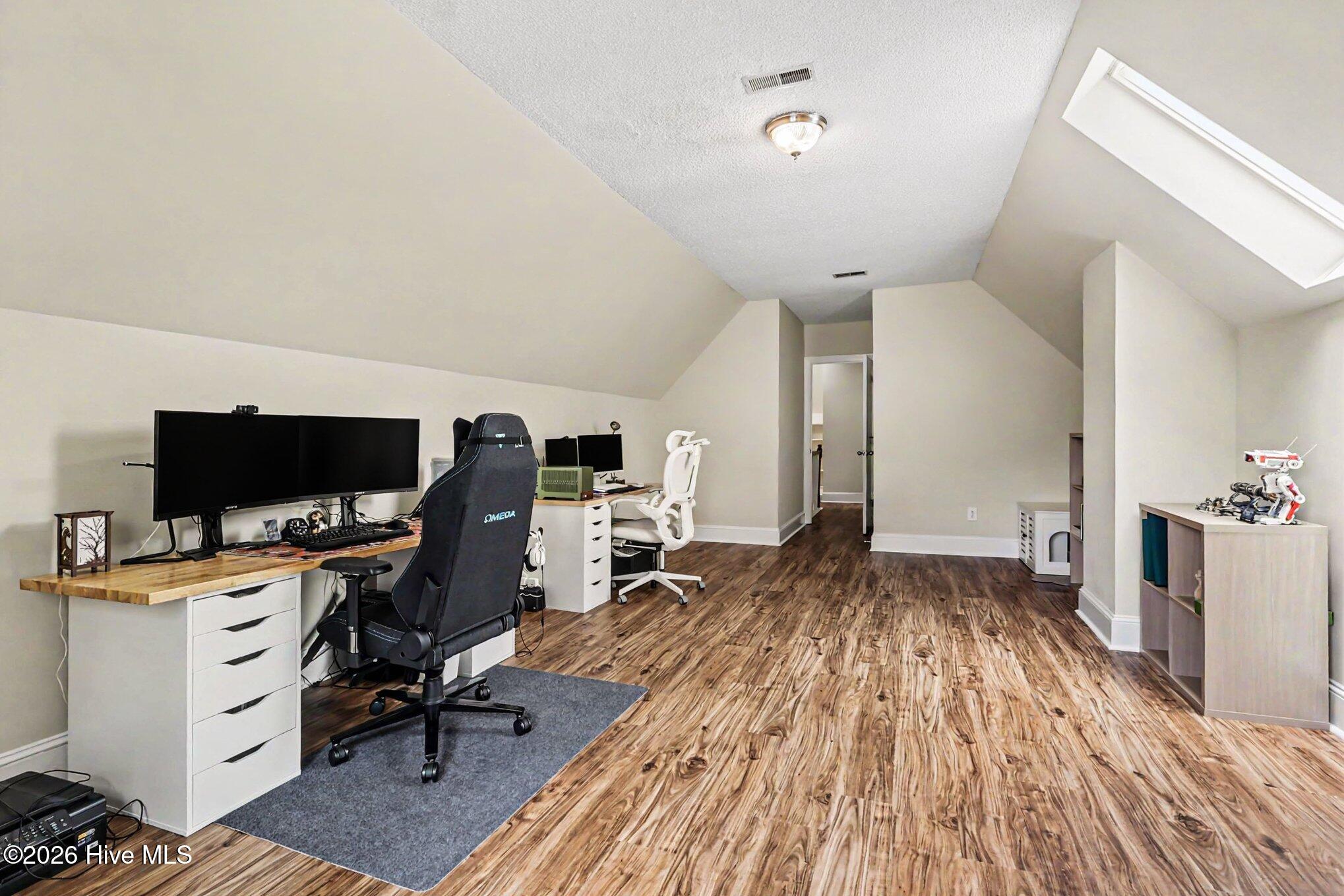 Bonus Room