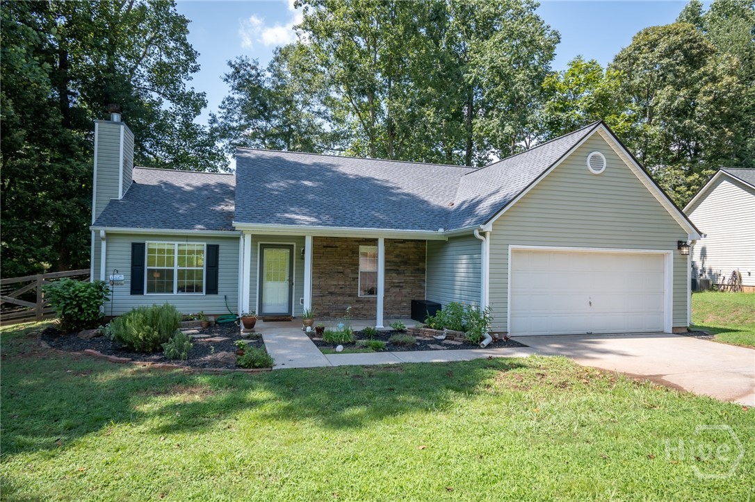 Property at 162 Azalea Drive