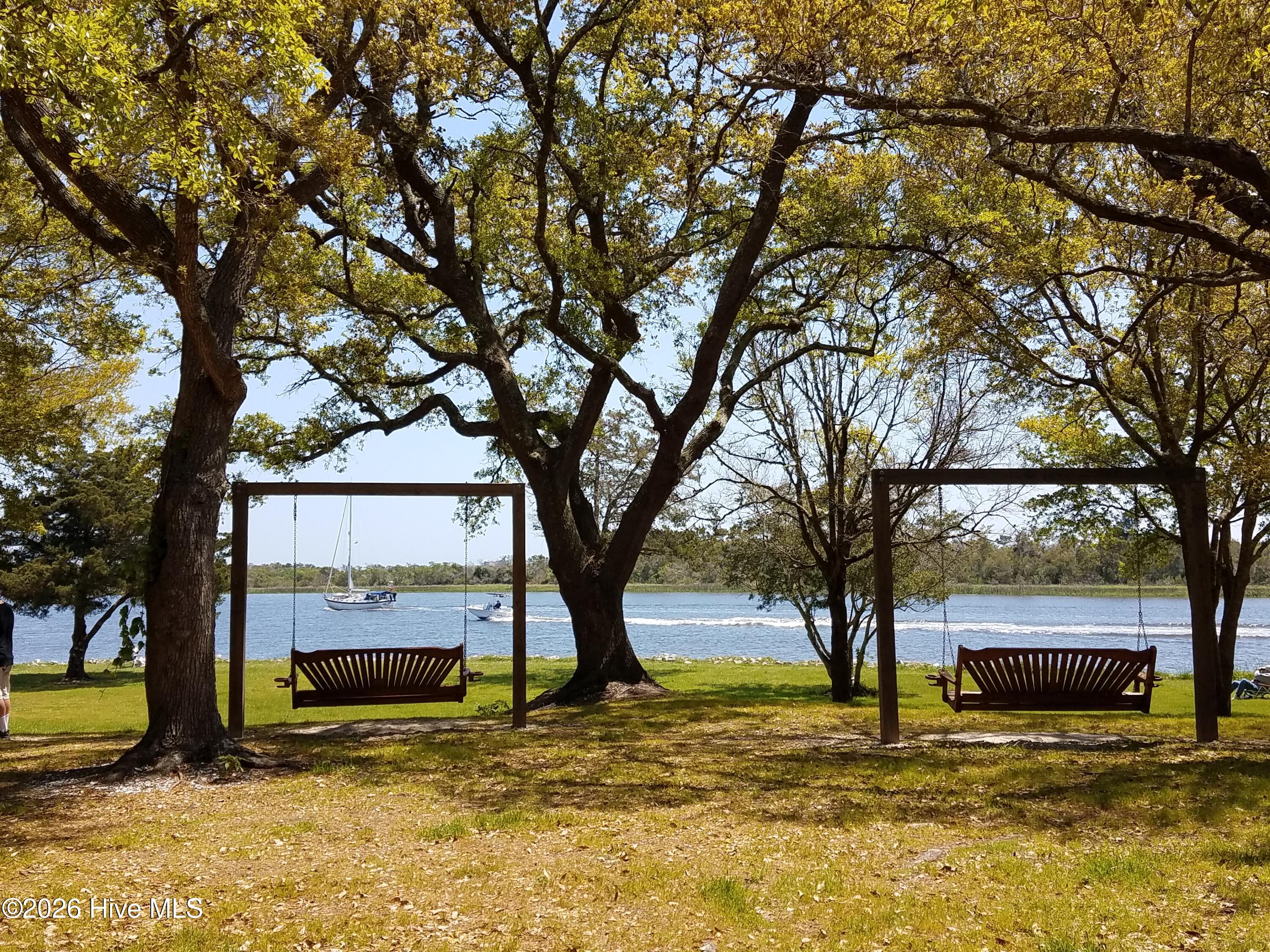 100564948 | Photo 61