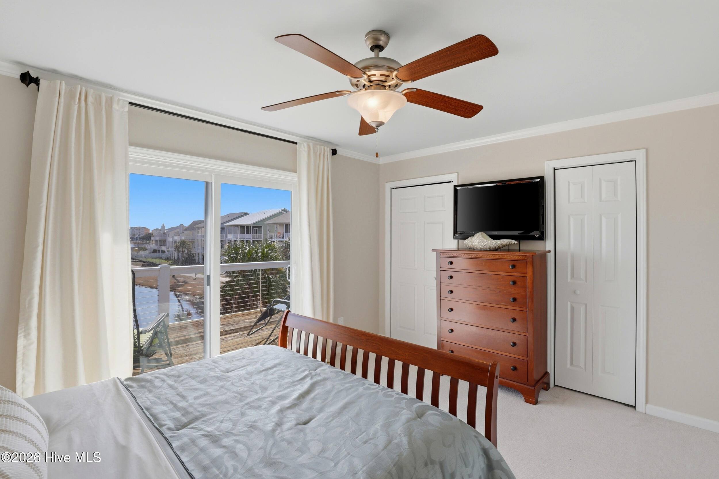 100559731 | Photo 35