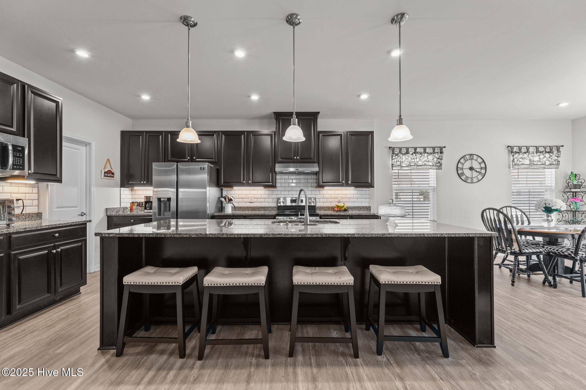 42-web-or-mls-_Y9A9565