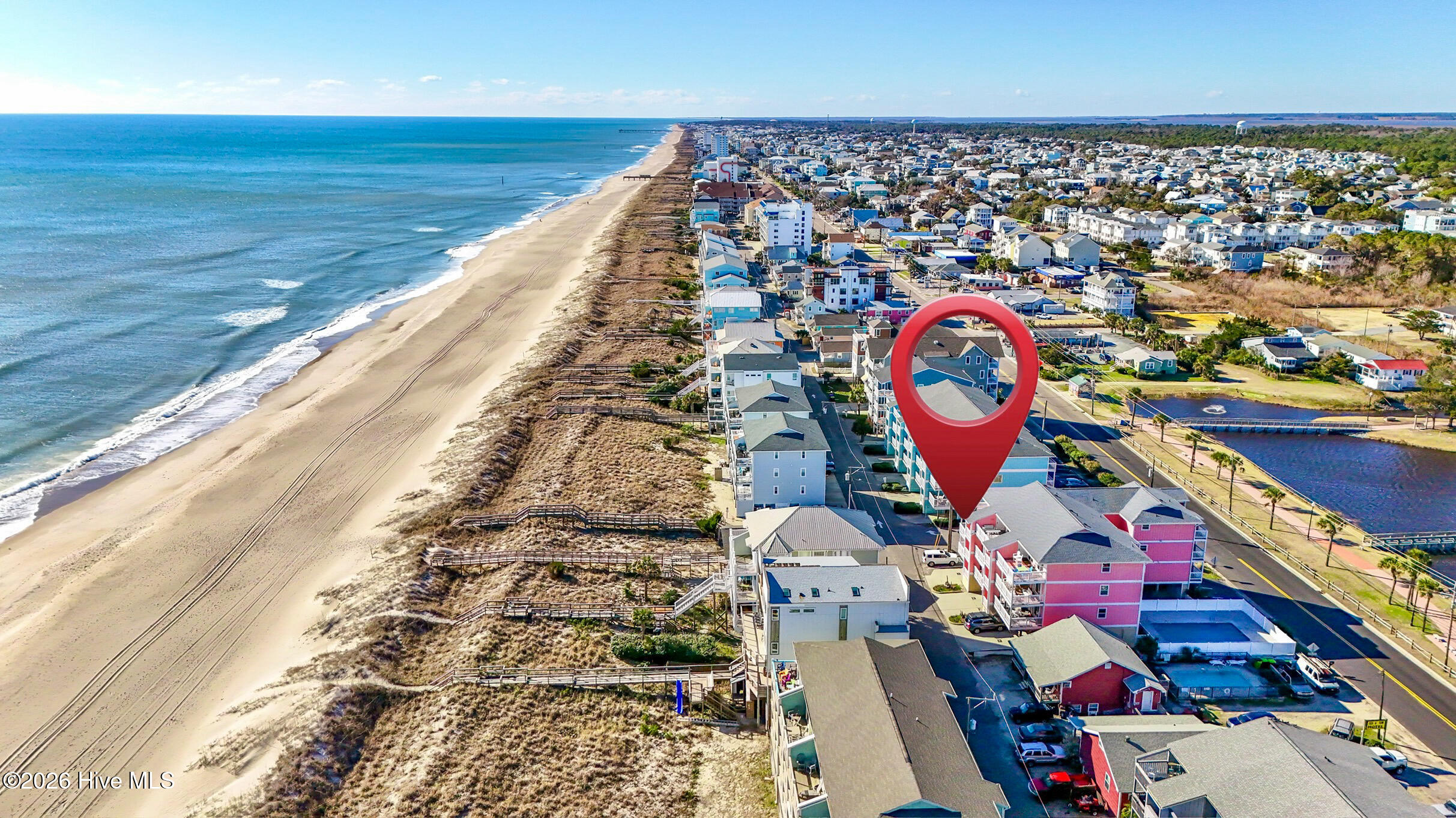 100552115 | Photo 46