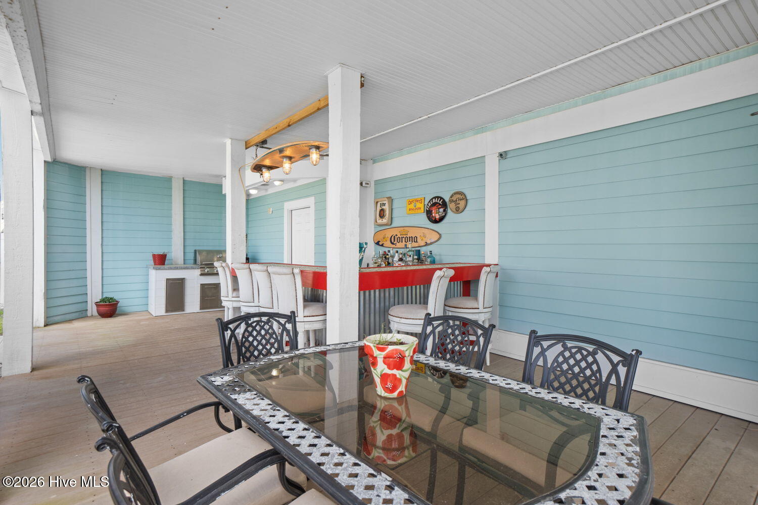 100566570 | Photo 62