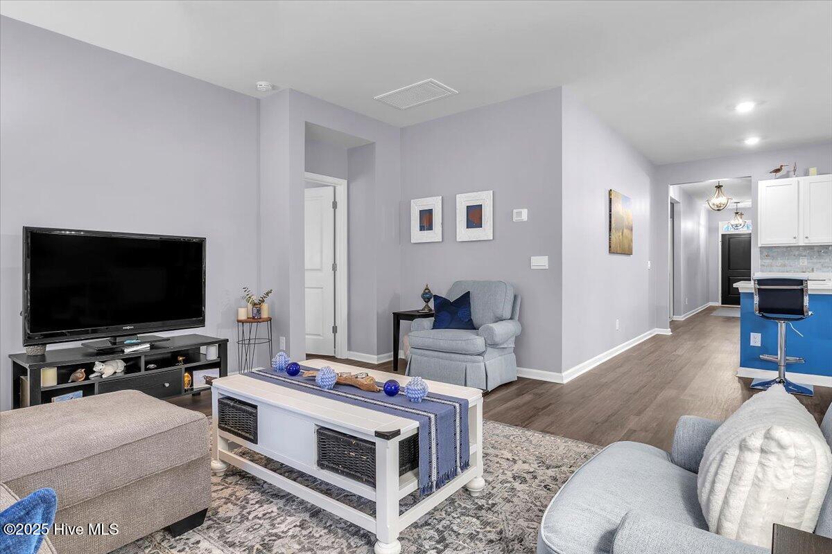 100539995 | Photo 23