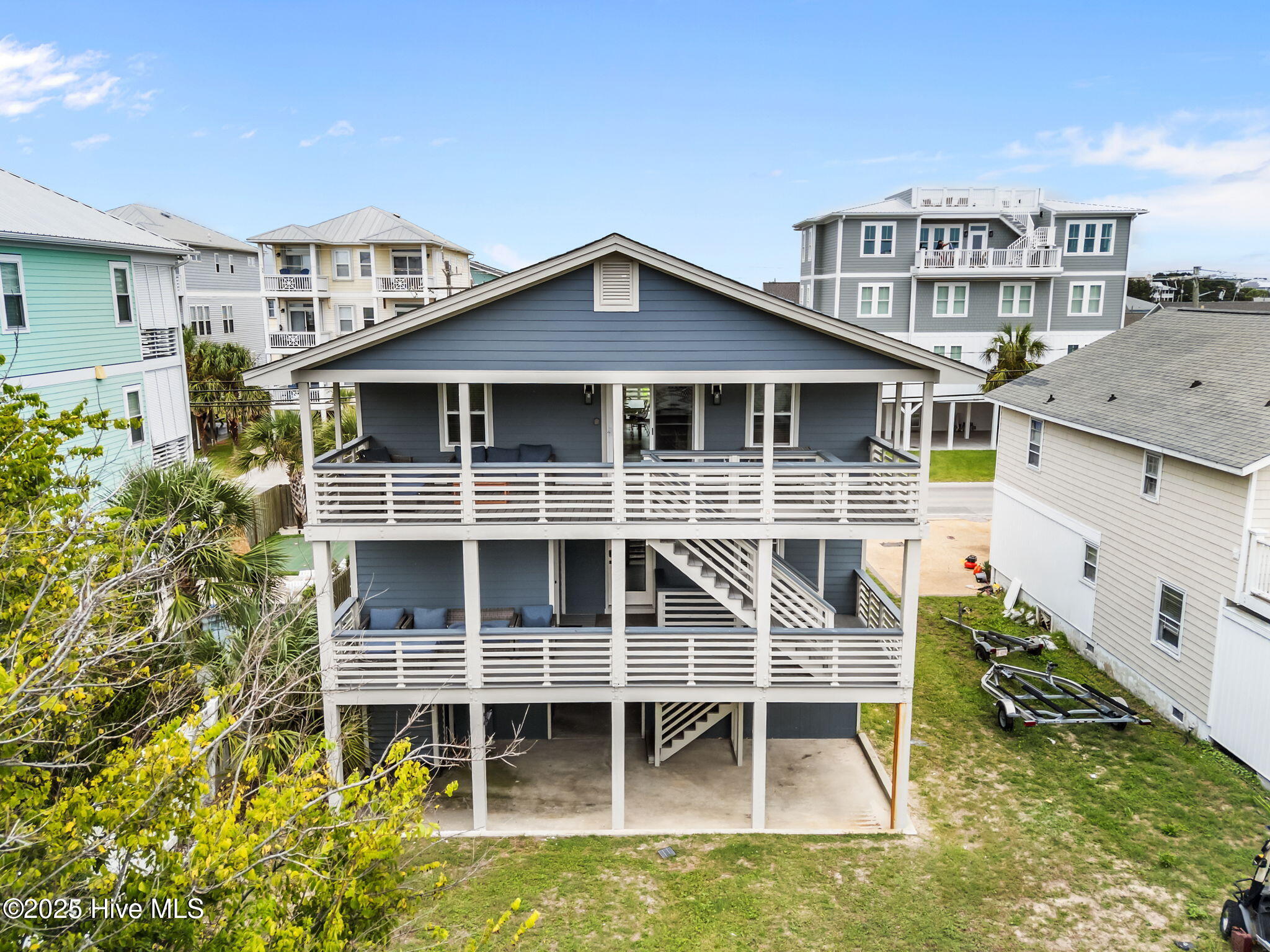 100526073 | Photo 68