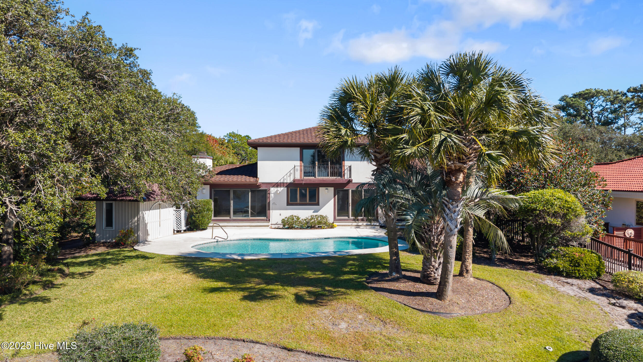 100541018 | Photo 48