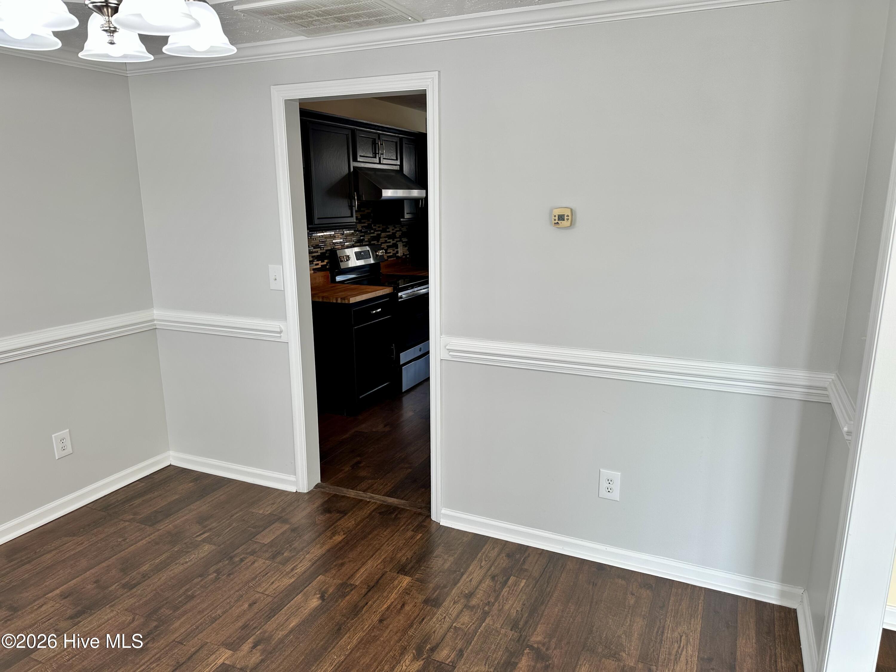 100552707 | Photo 12