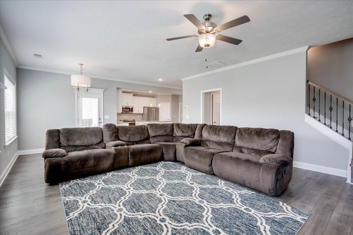 2549 Traverse Trail