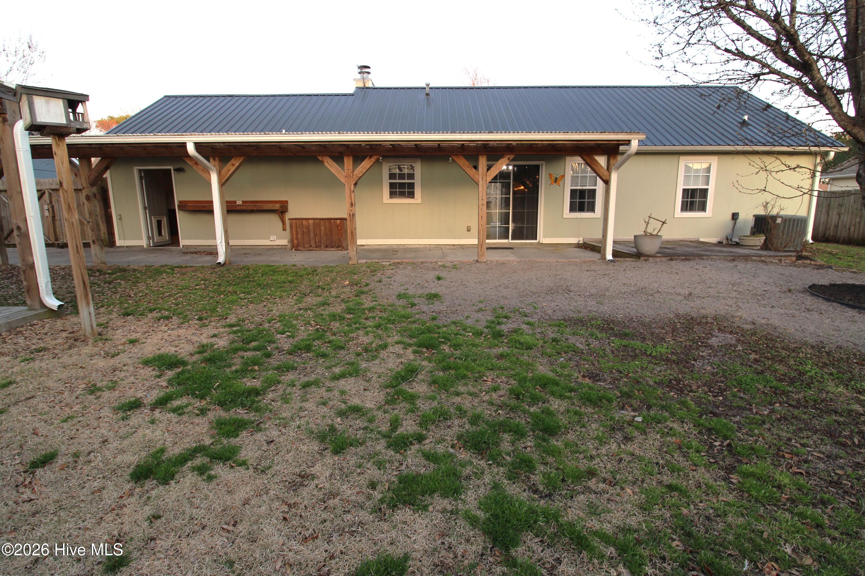 100558935 | Photo 49