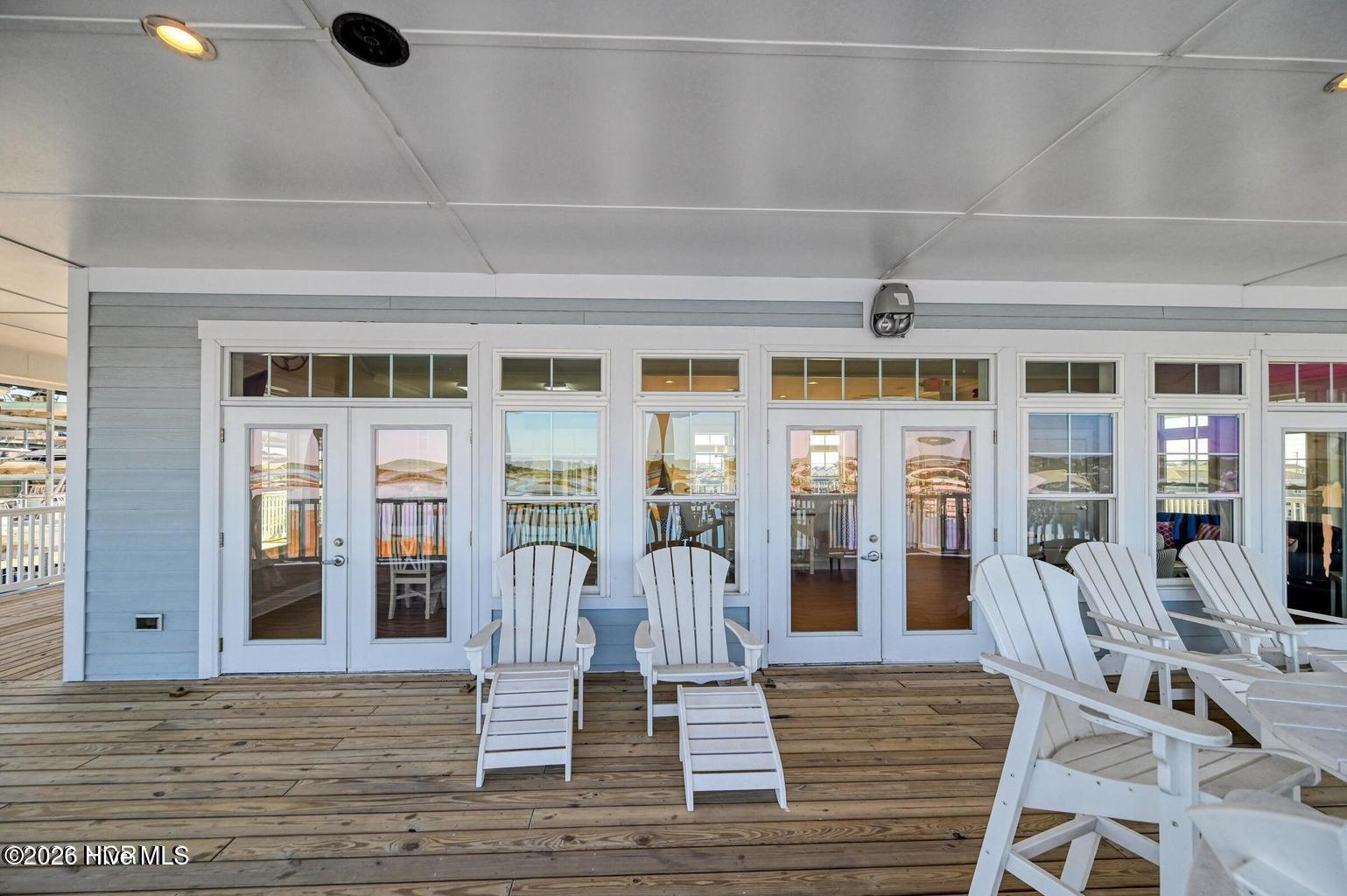 100559517 | Photo 32