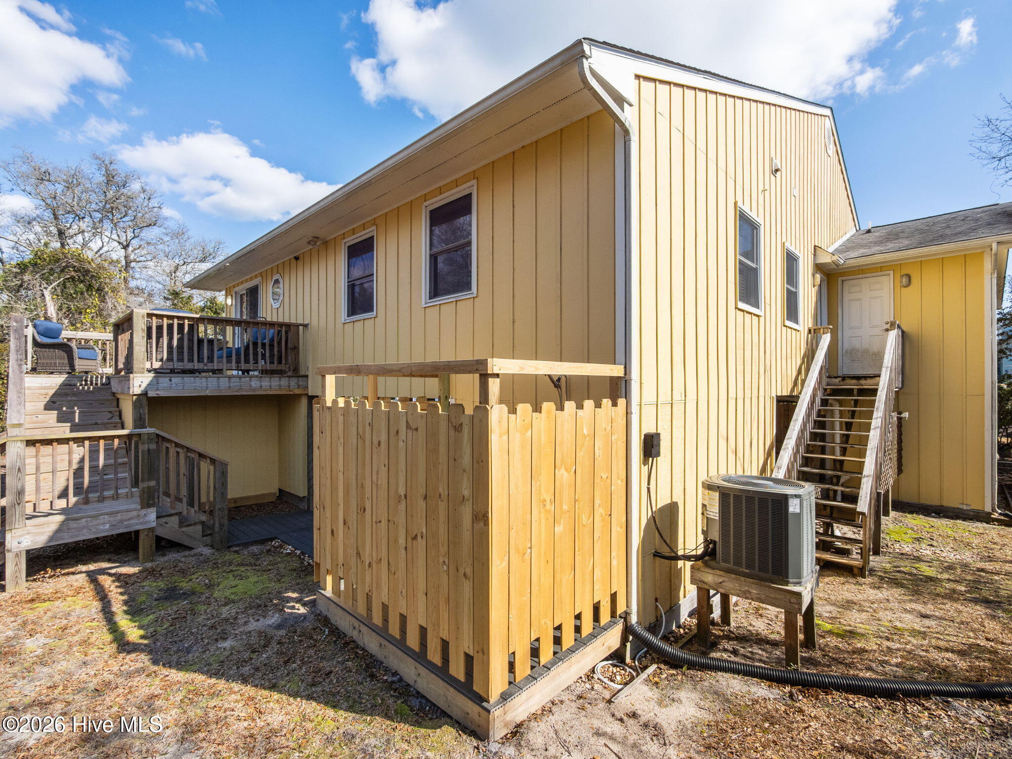 100556507 | Photo 45