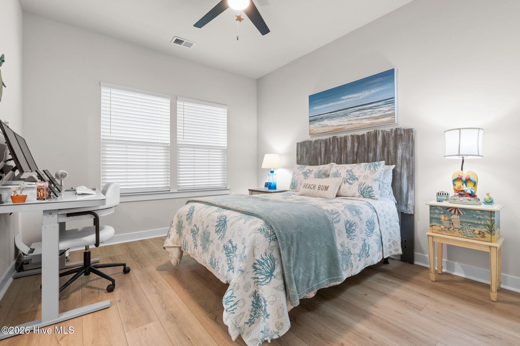 100550321 | Photo 31