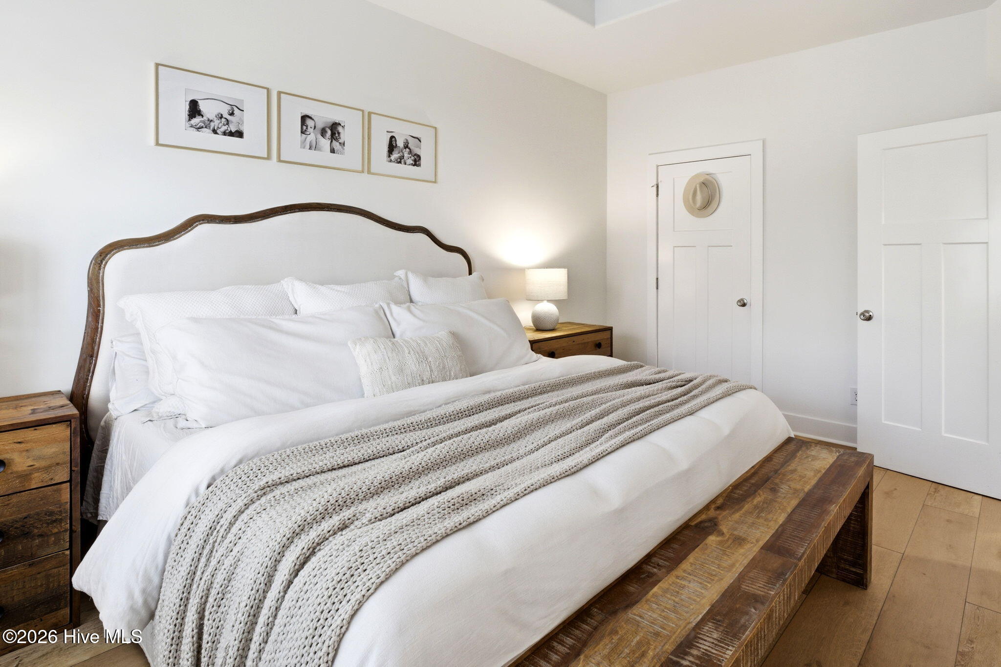 100561485 | Photo 17