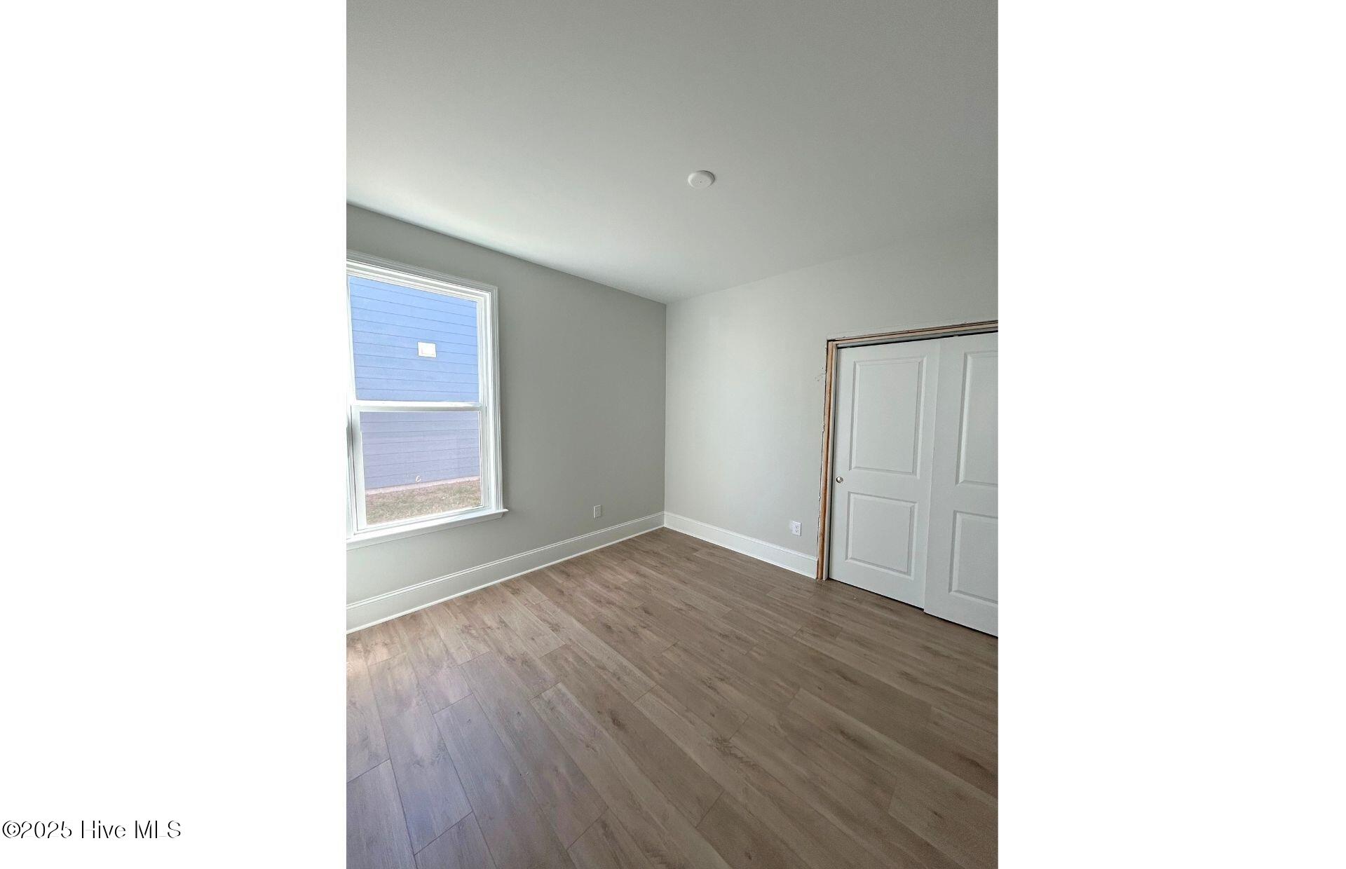 100532171 | Photo 16