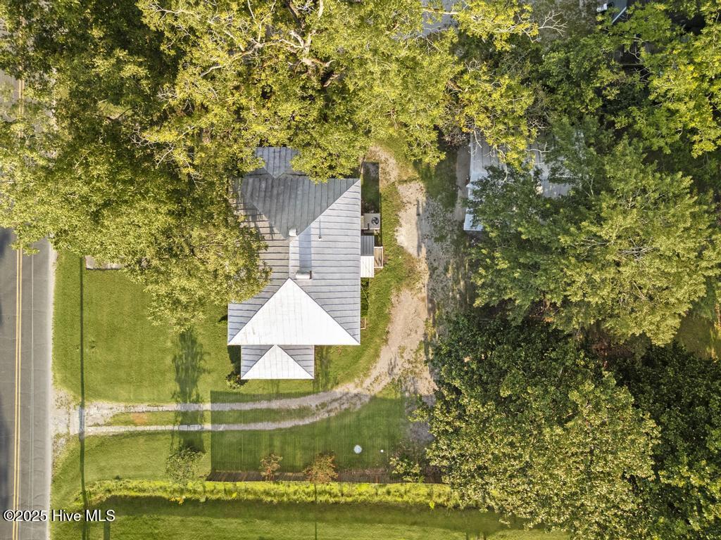860 Main Street,Bayboro