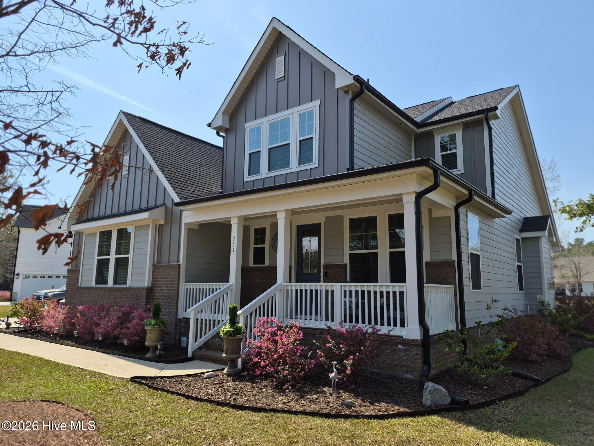 100561816 | Photo 38