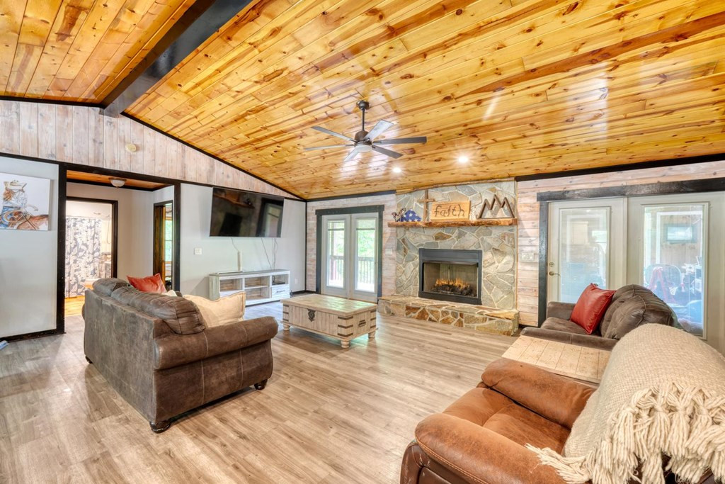 277 Clay Durrett Road, Murphy, NC 28906 Listing Photo  16