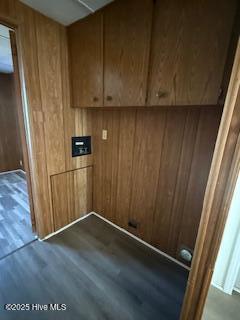 100541876 | Photo 12