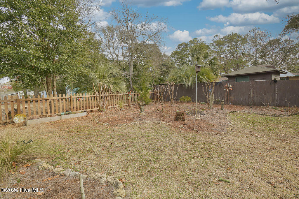 100551921 | Photo 38