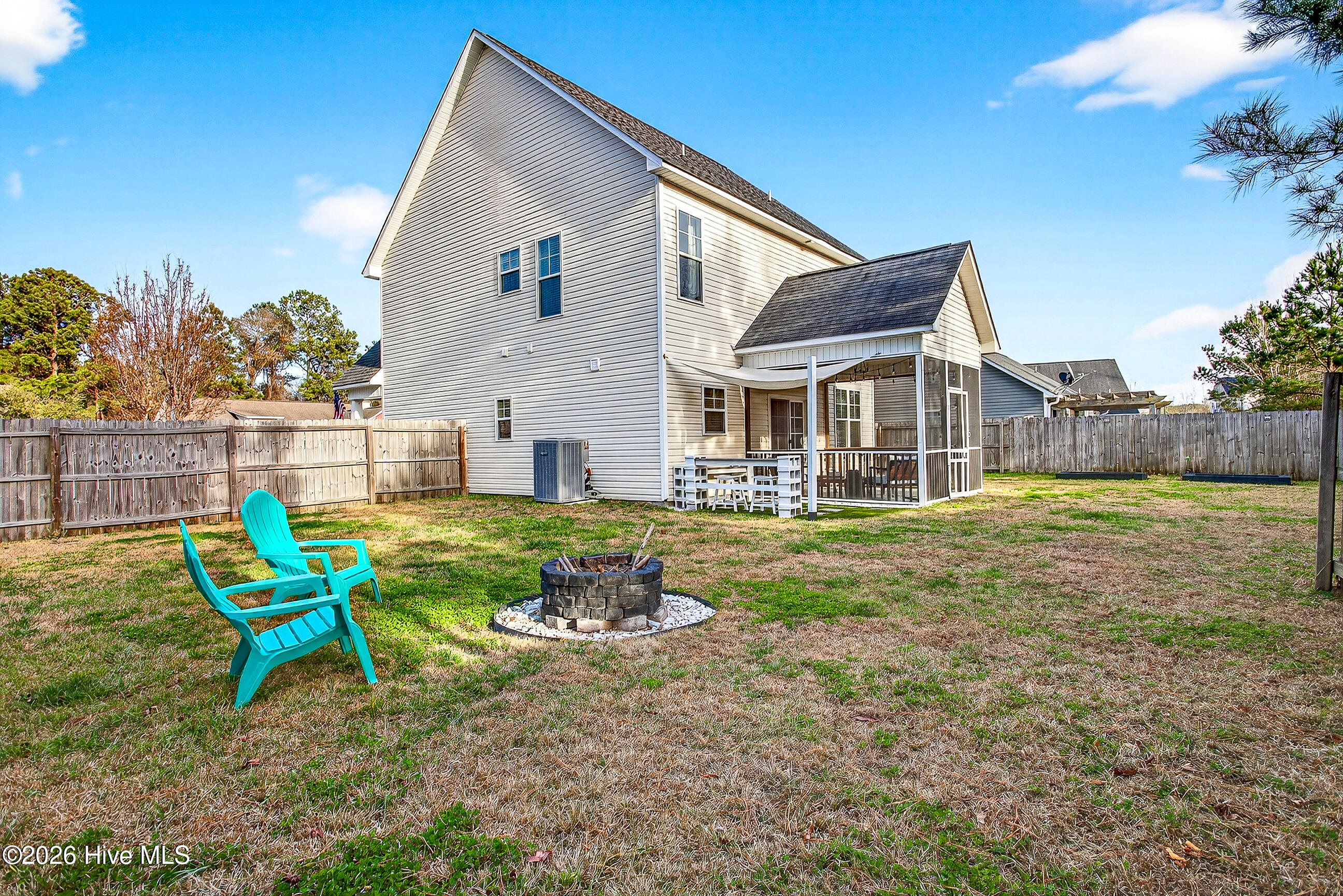 100548948 | Photo 33