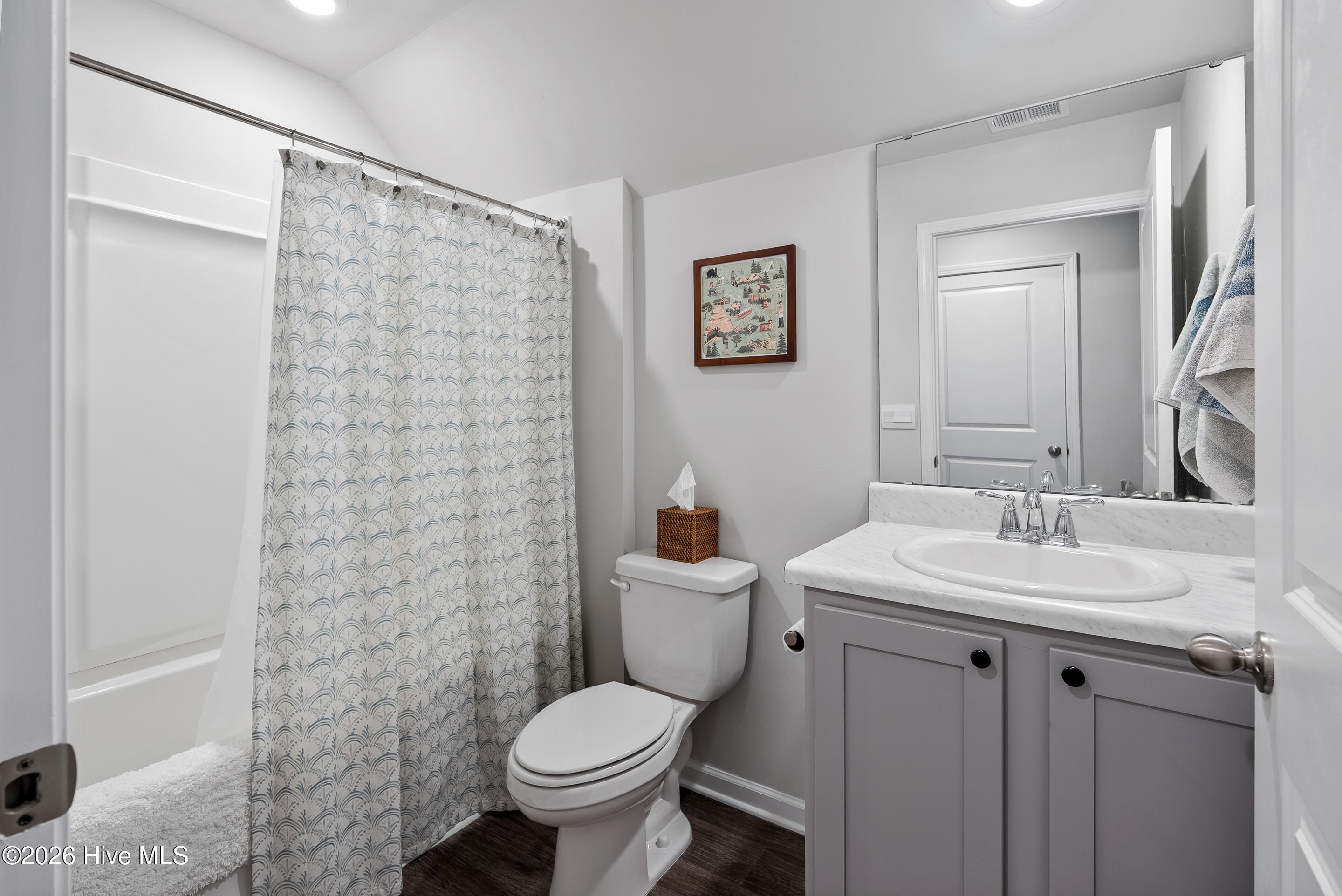 100525713 | Photo 41