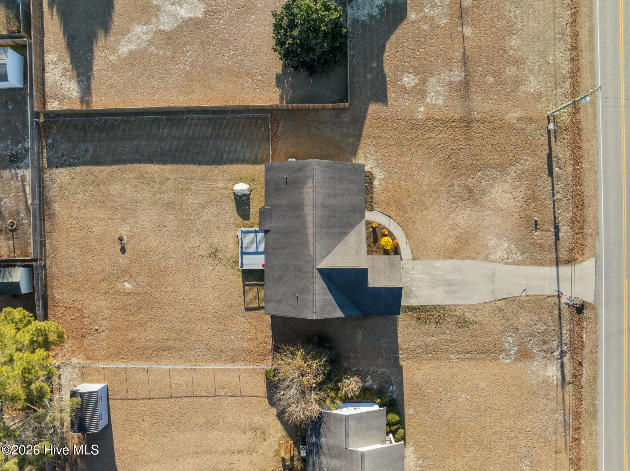 100565561 | Photo 52